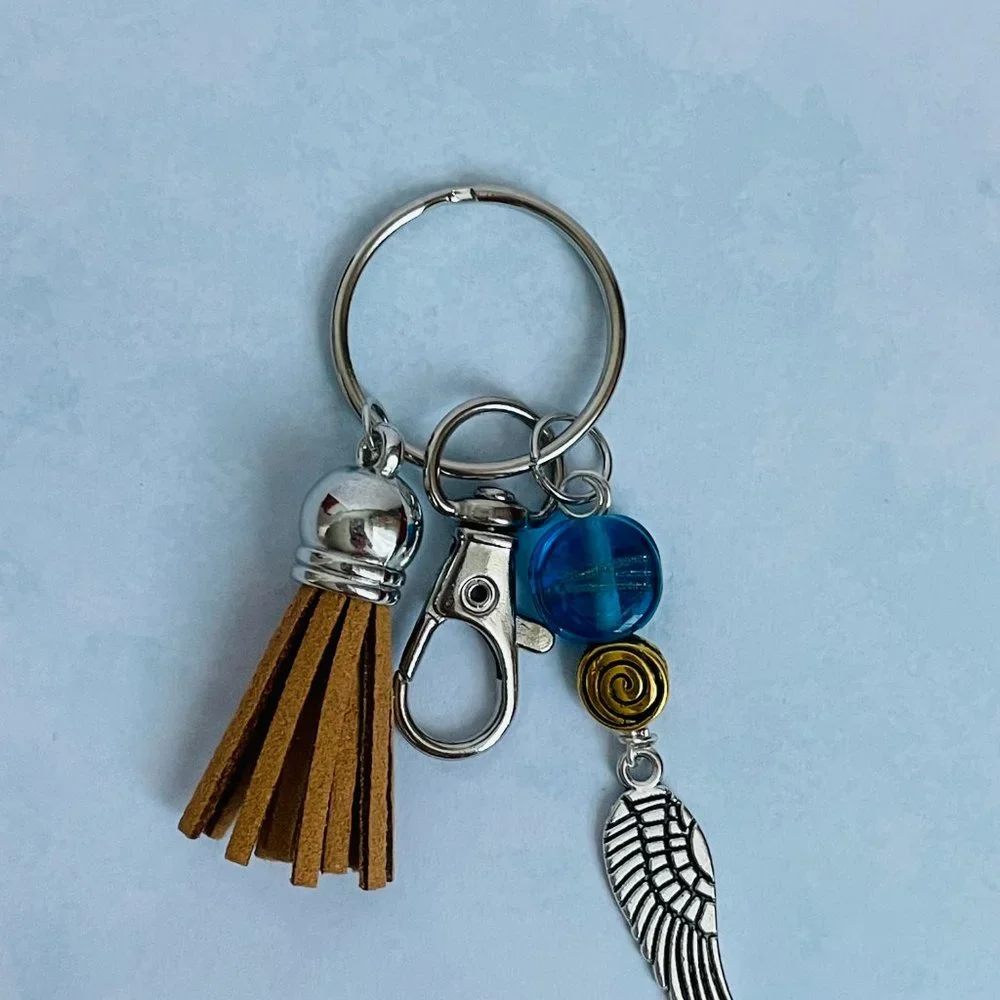Feather Tassel Silver Artisan Keyring/Keychain NEW